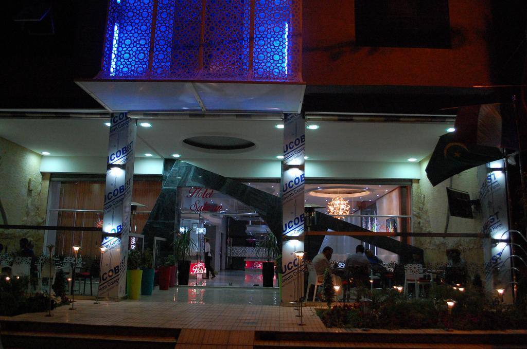 Hotel Salwan Лаюне Екстериор снимка