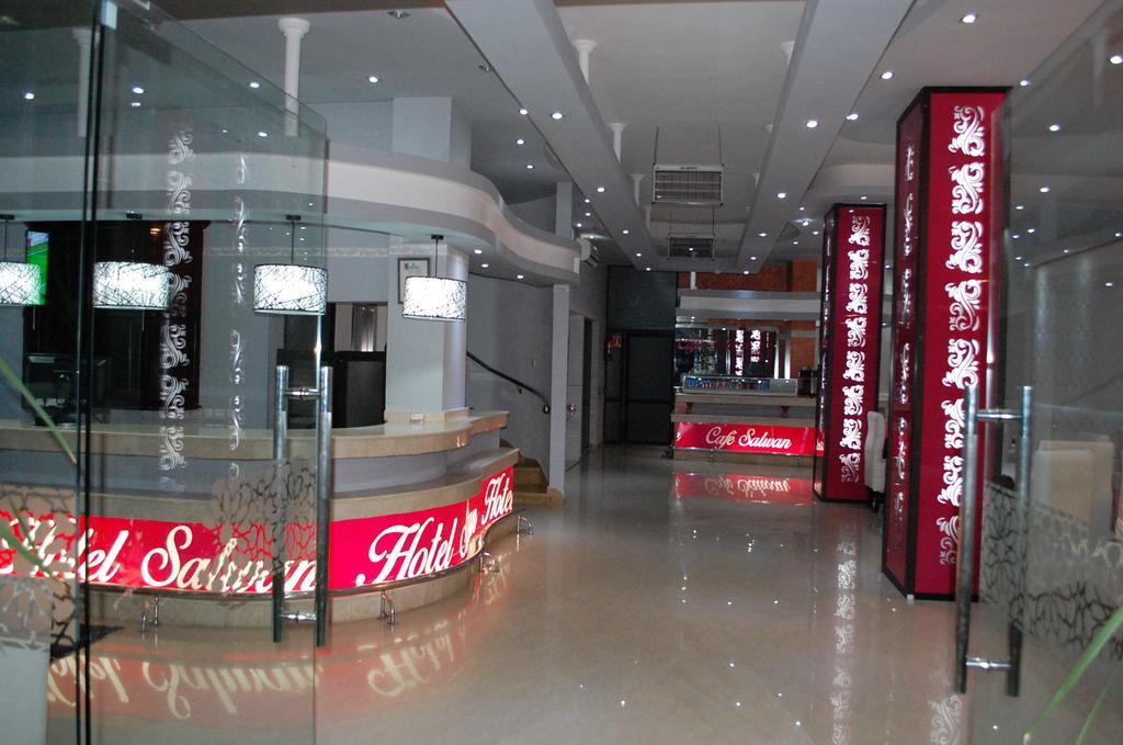 Hotel Salwan Лаюне Екстериор снимка